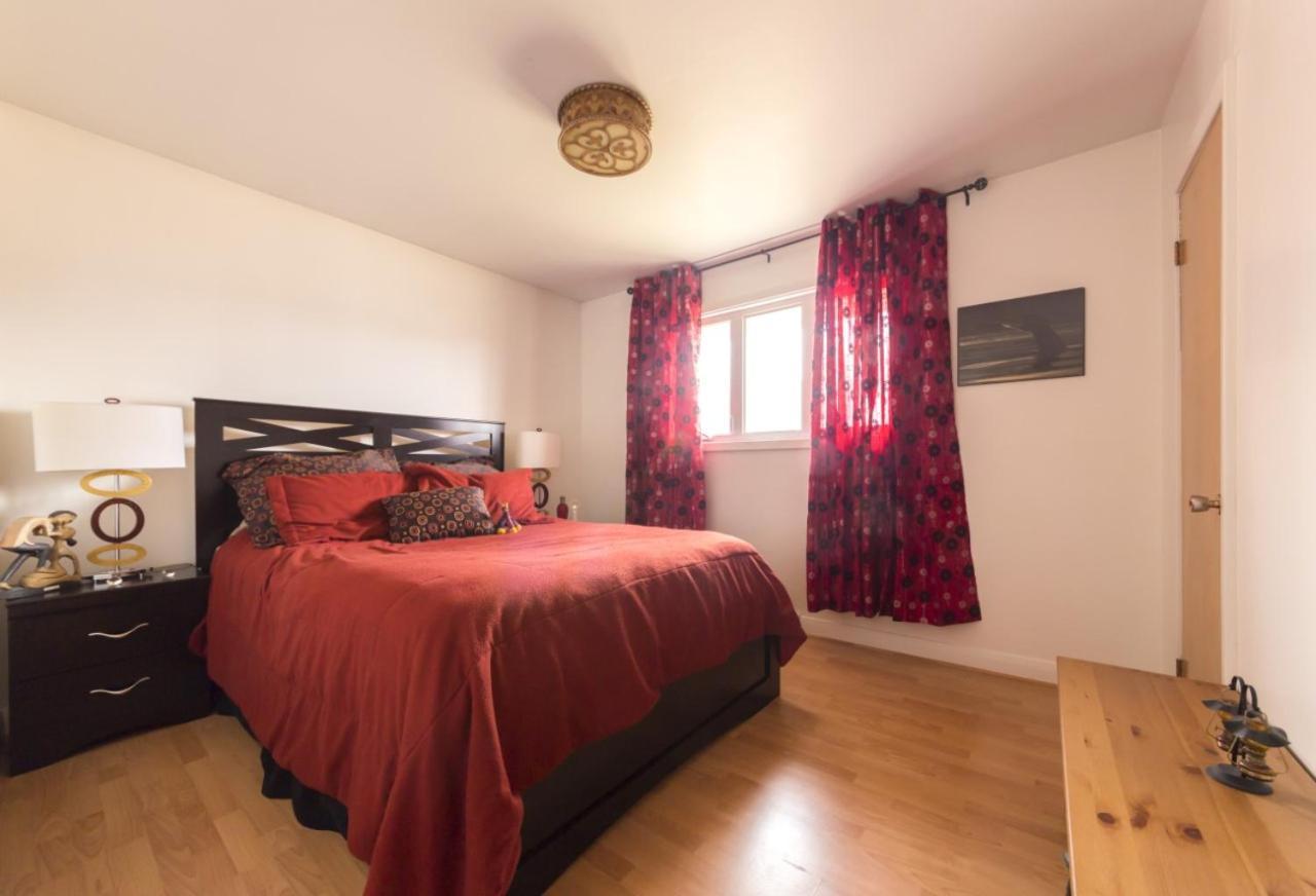 L'Octogone Hotel Coaticook Buitenkant foto